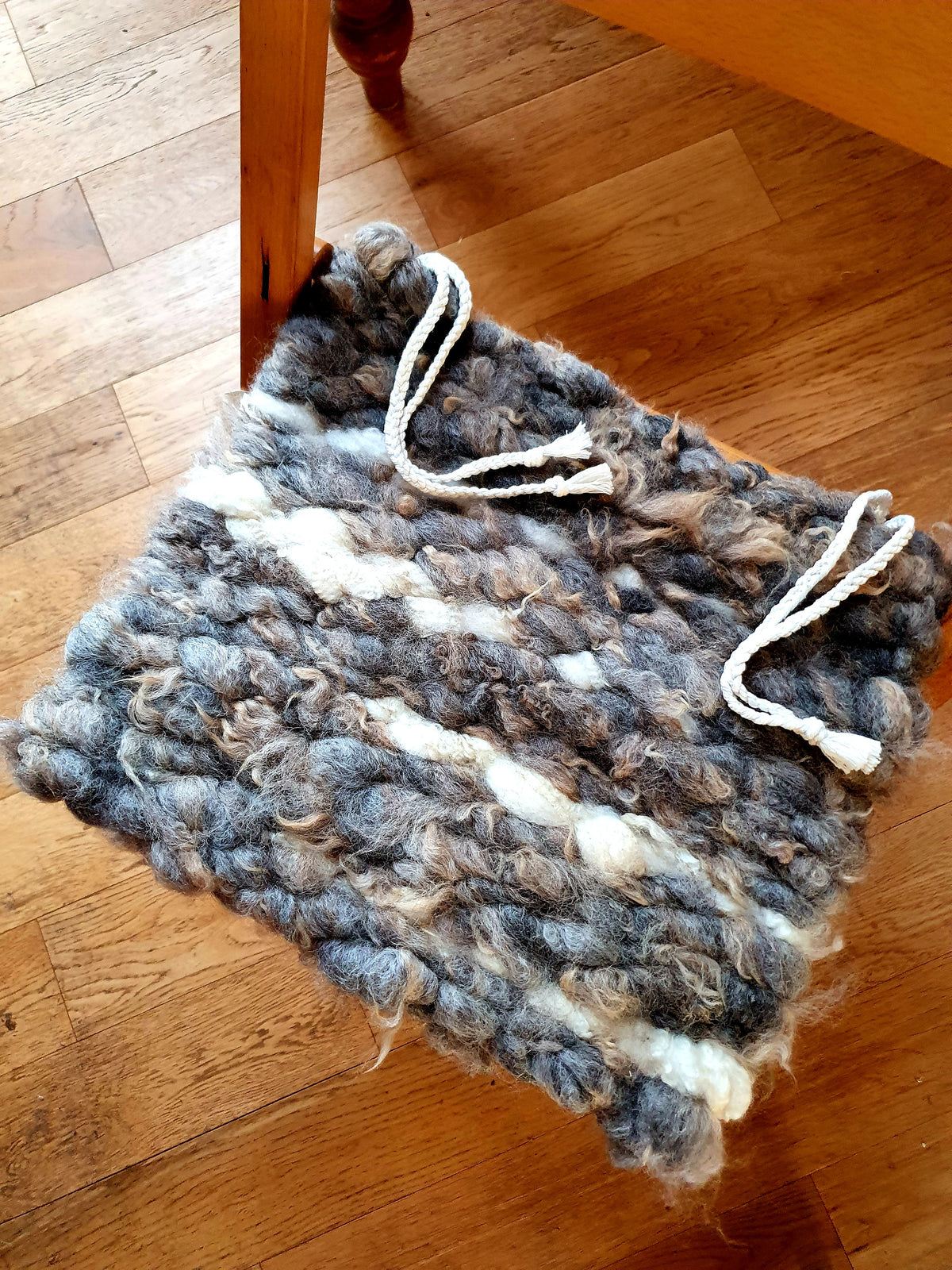 Brown/Grey and White Romney seat pad